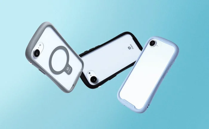 Reflectionシリーズのスマートフォンとケース