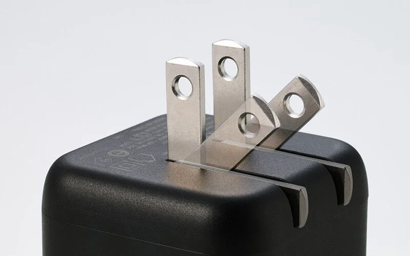 電源プラグ,充電器,アダプター,折りたたみ式,電子機器,ガジェット,家電