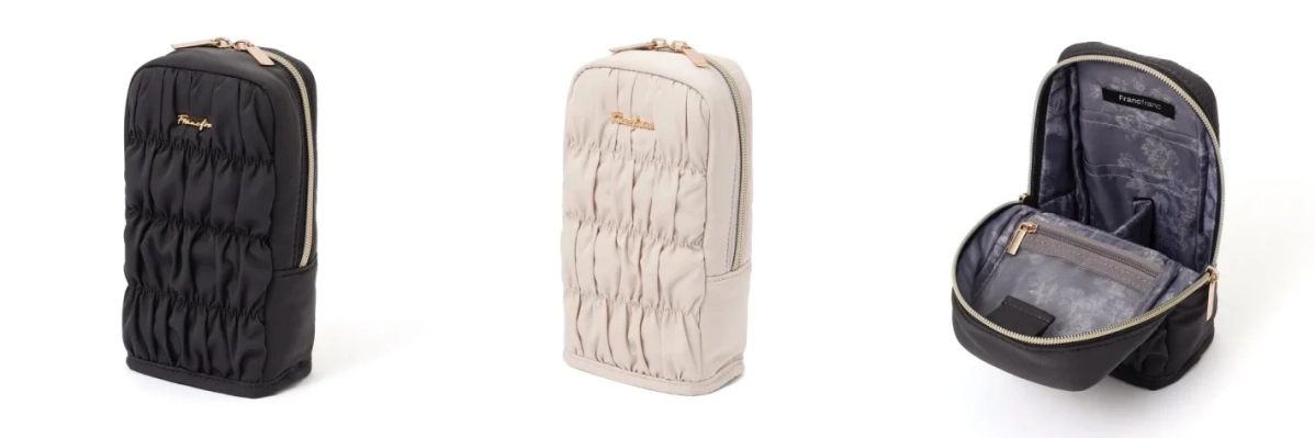 Francfrancの黒とベージュの縦型ポーチ3点