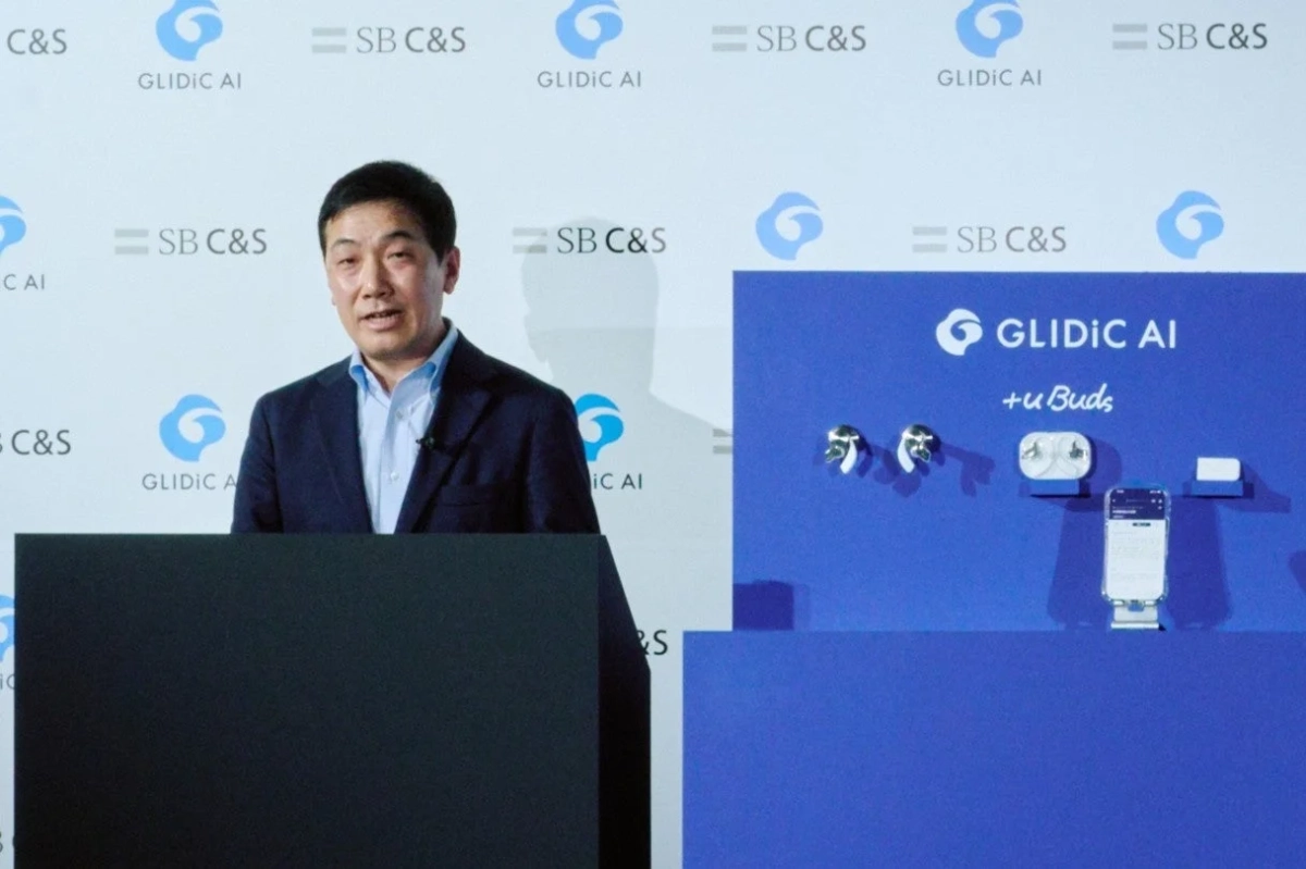 製品開発思想について説明する竹下悟氏