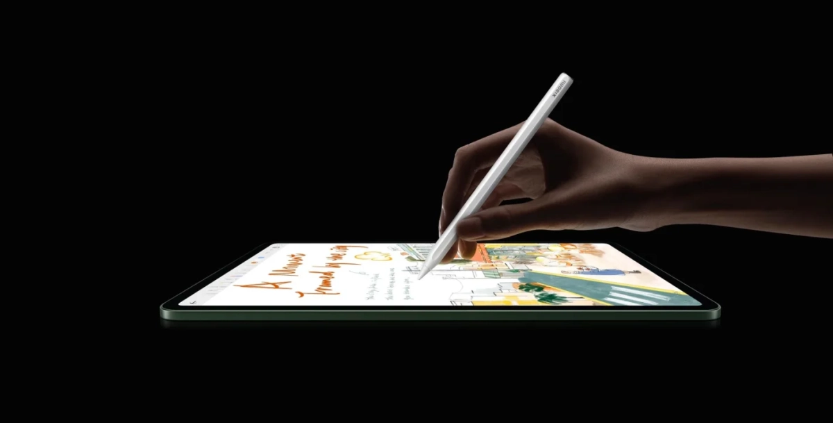 Xiaomi Focus Pen Proでタブレットに描画する手