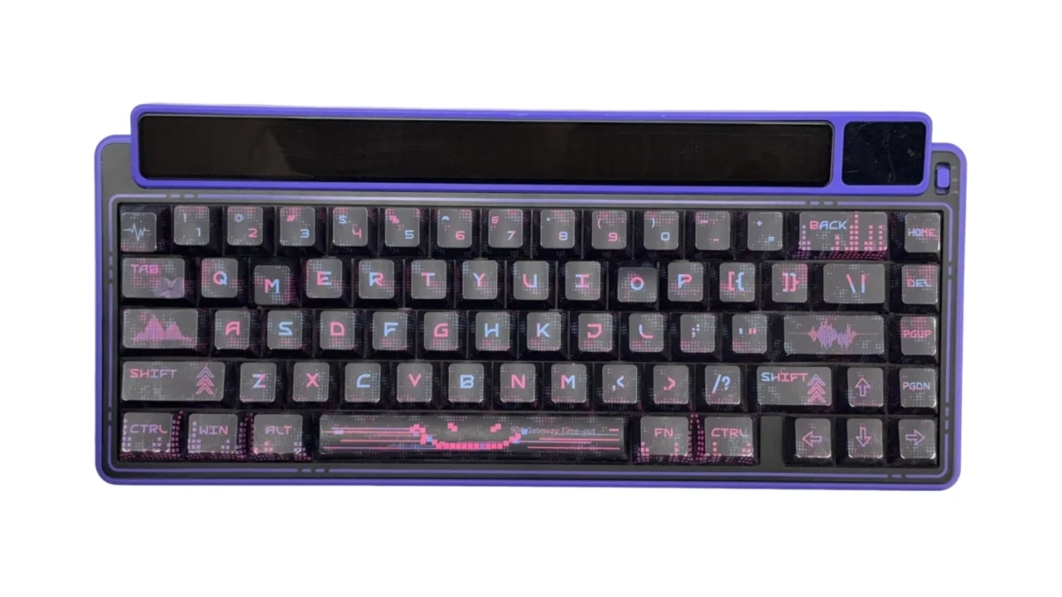 紫色の枠と黒いキーキャップが特徴のメカニカルキーボード