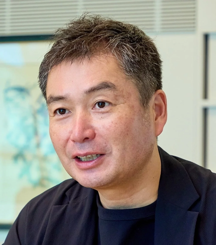 中年アジア人男性のクローズアップポートレート