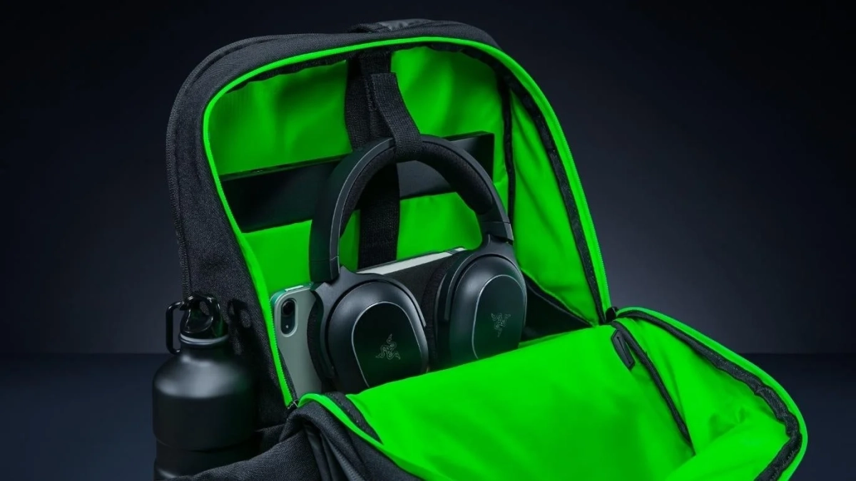 バックパック内部