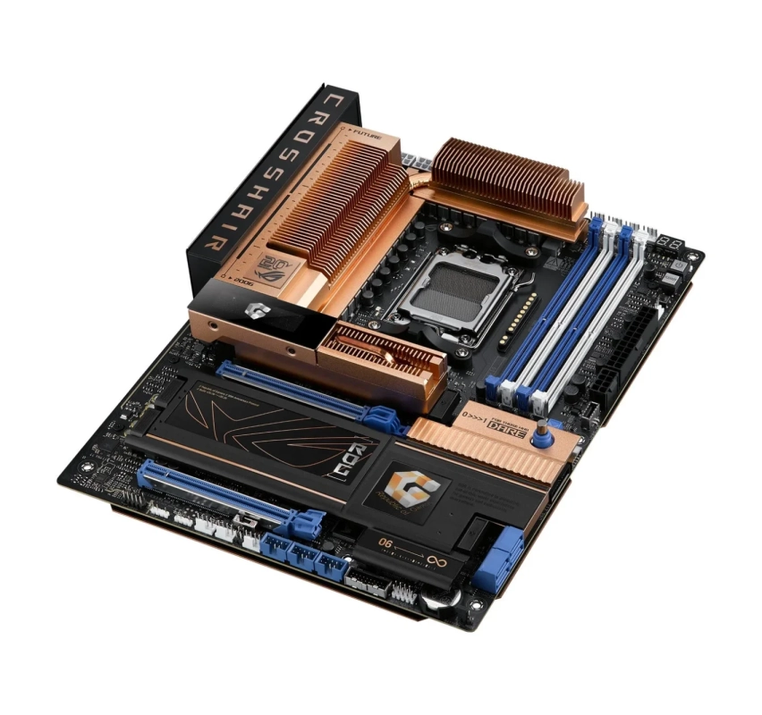 マザーボードの銅色ヒートシンクとM.2スロット