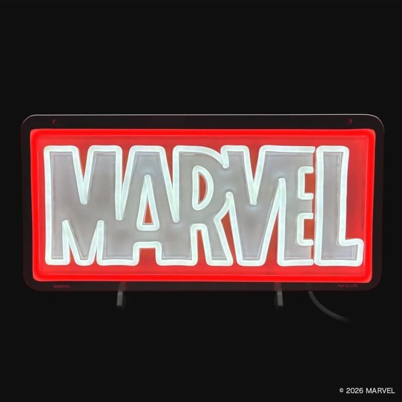 暗闇で光るMARVELロゴ