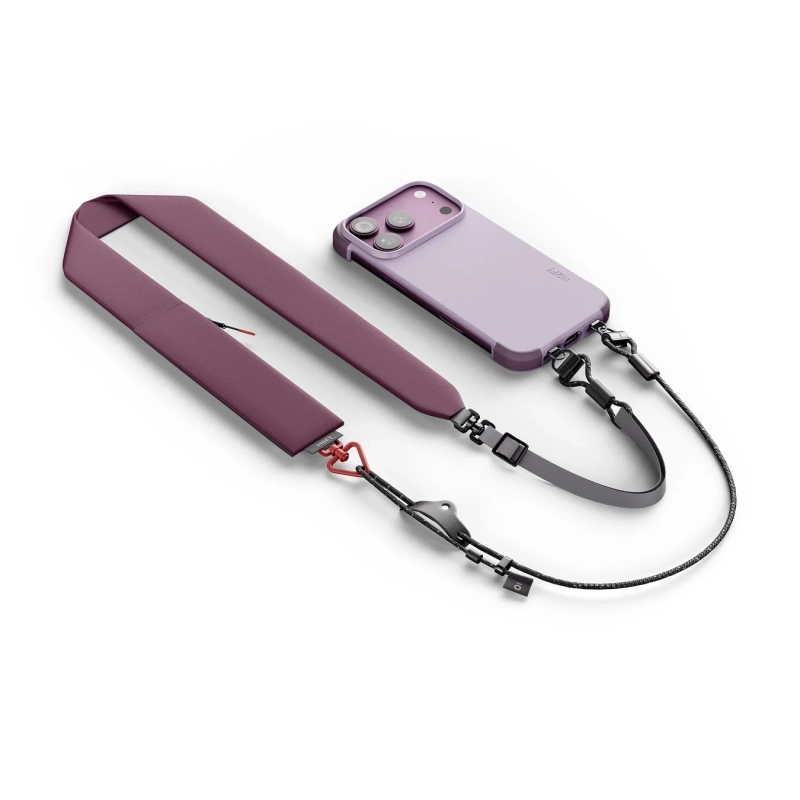 紫iPhoneとショルダーストラップ