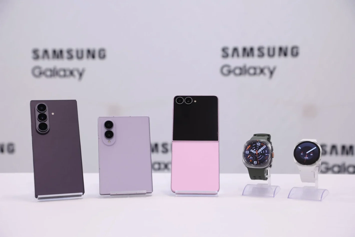 Samsung Galaxy Zシリーズのラインナップとスマートウォッチ
